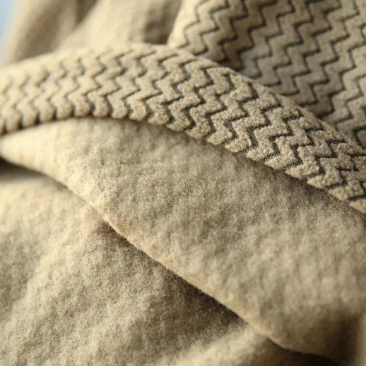 Men's Textured Fleece Half Zip Sweater