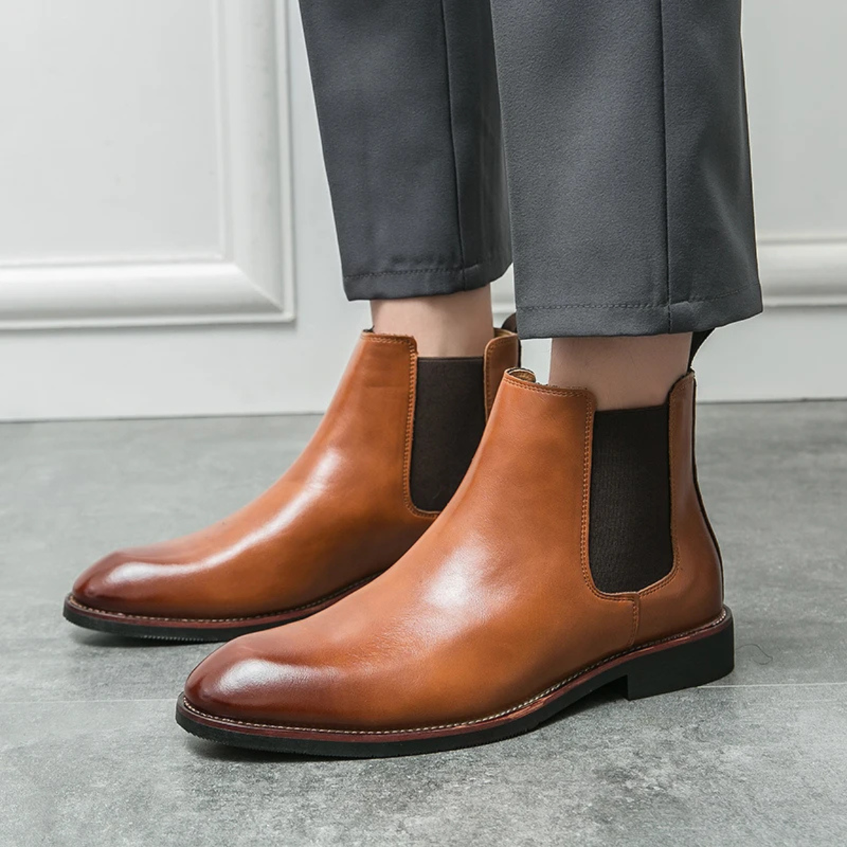 Men's Leather Chelsea Boots Rubber Sole Brown