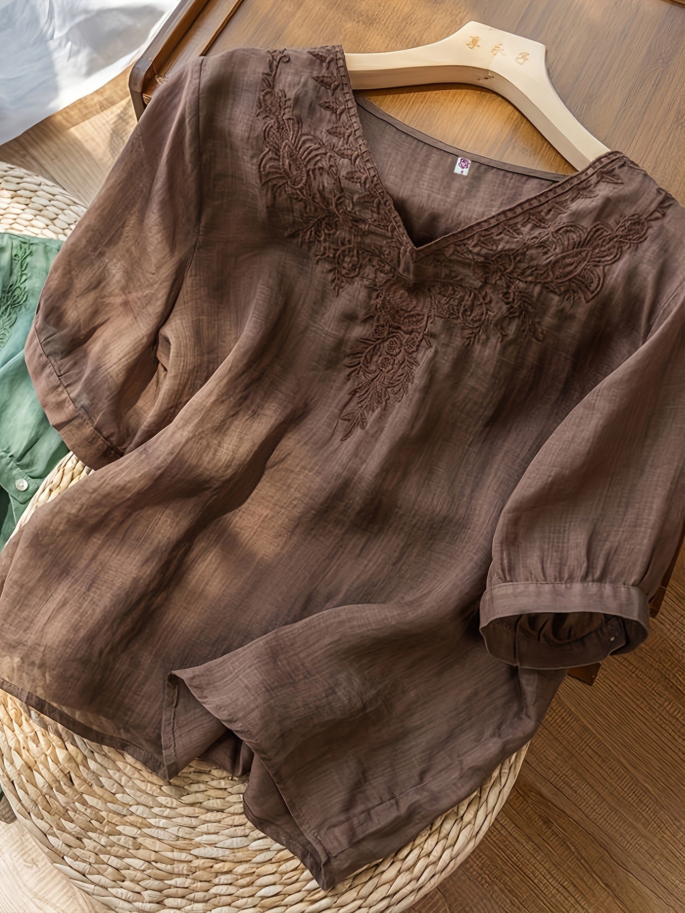 Women's Relaxed Fit Embroidered Tunic Blouse