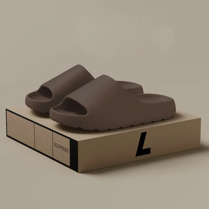Men's Casual Slippers Innovative Design
