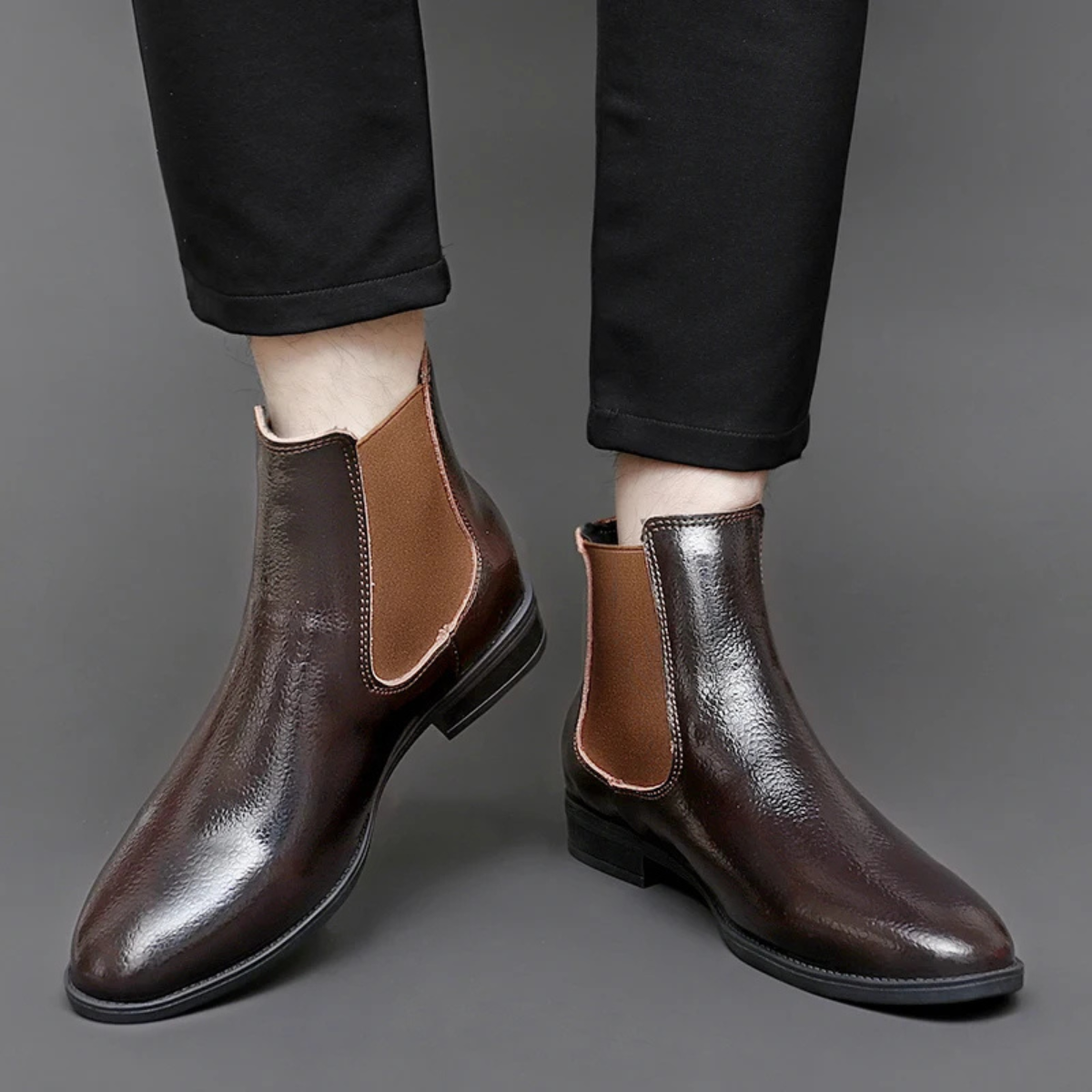 Men's Leather Chelsea Boots Elastic Sides Black