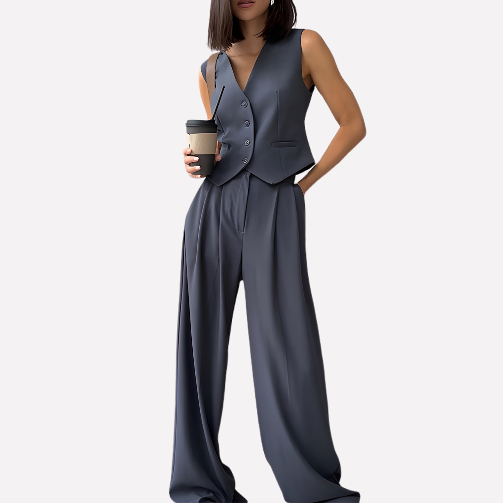 Women's Sleeveless Vest And Pants Set - VibreMode