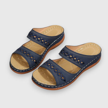 Comfy Women's Wide Width Sandals