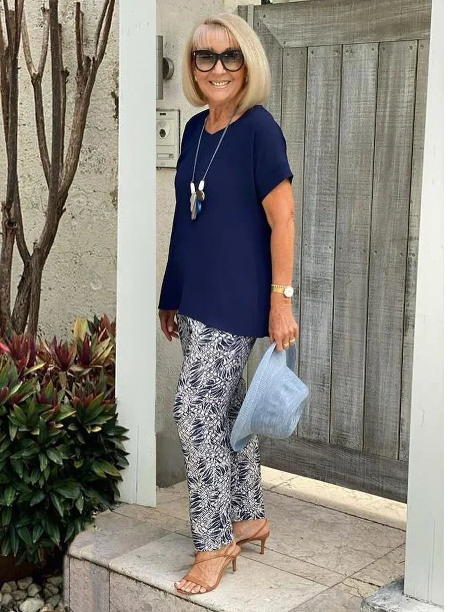 Women's Coastal Round Neck And Printed Pants Set