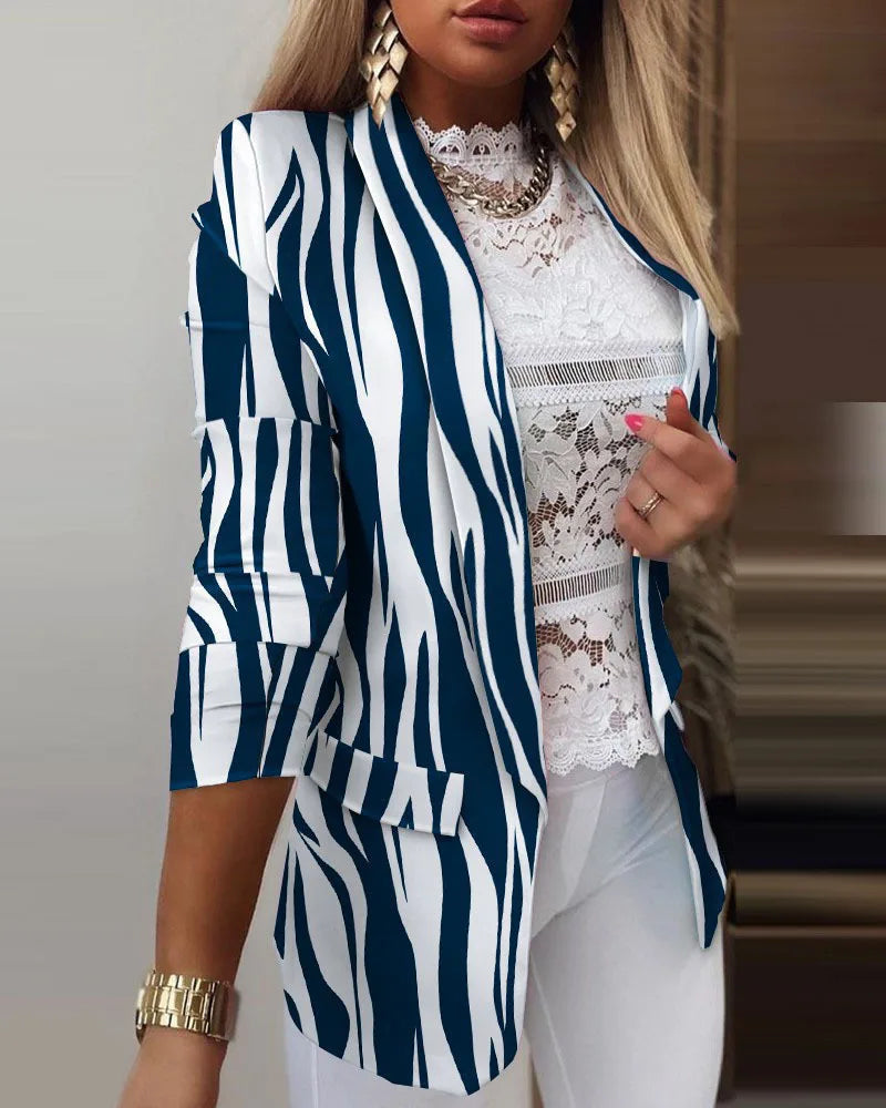 Women's 3/4 Sleeve Printed Blazer - VibreMode