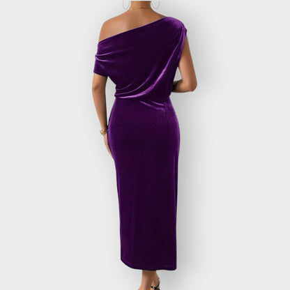 Chic Cold Shoulder Knee Length Dress