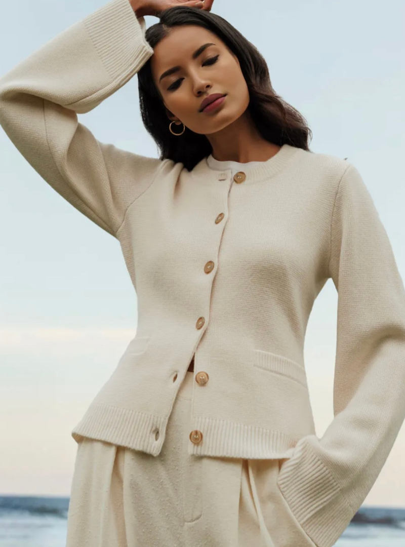 Women's Long Sleeve Flare Sweater Cozy Knit - VibreMode