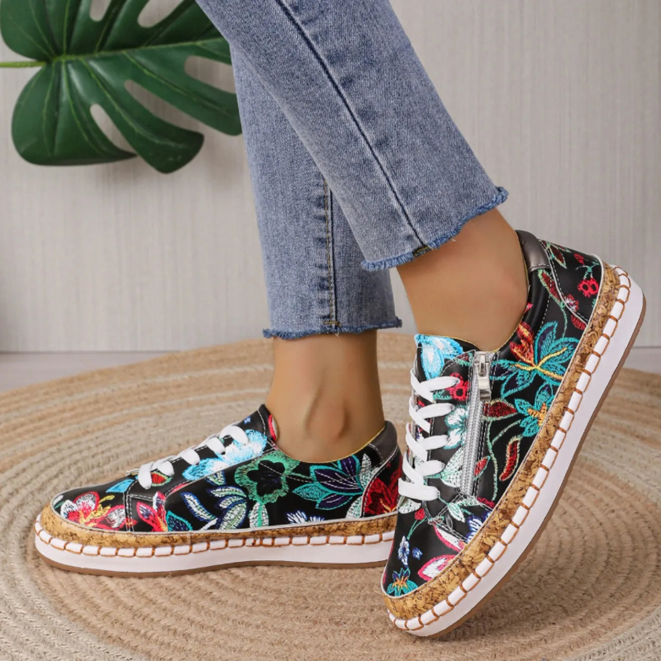 Women's Floral Lace-Up Shoes