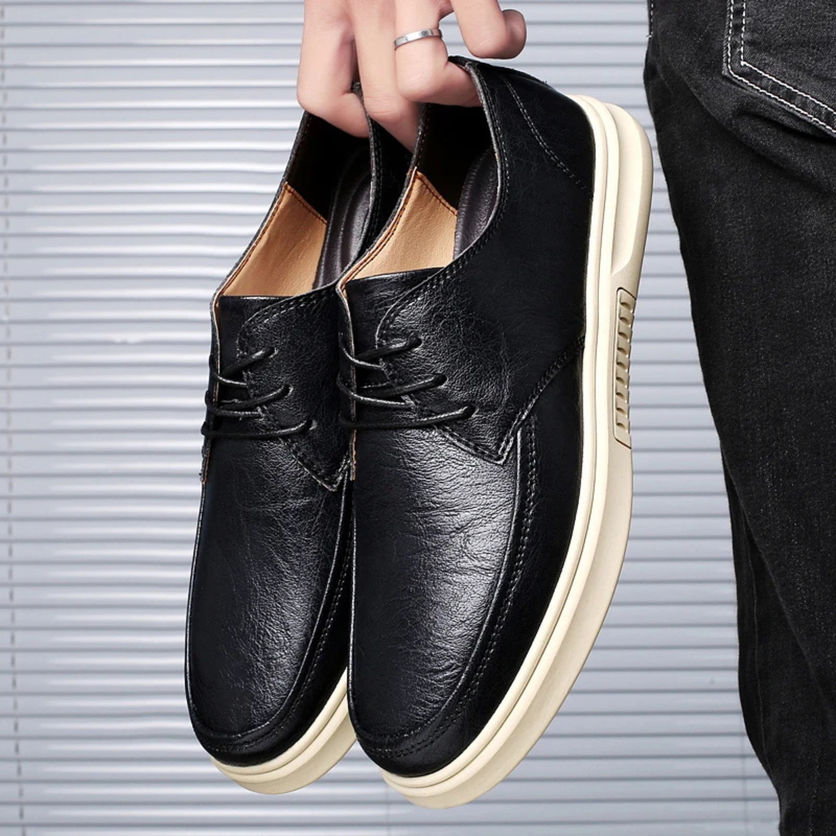 Alderwood Men's Leather Sneakers Lace Up Comfortable