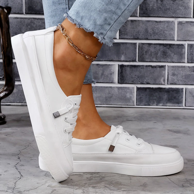 Comfy Women's Everyday Low Top Lace Sneakers