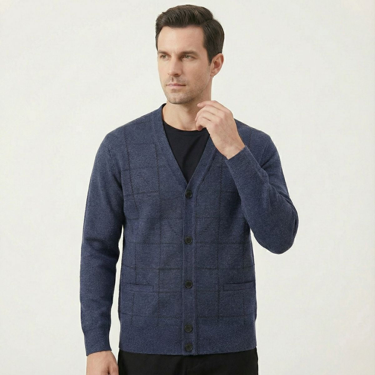 Men's V Neck Cardigan Sweater With Pockets