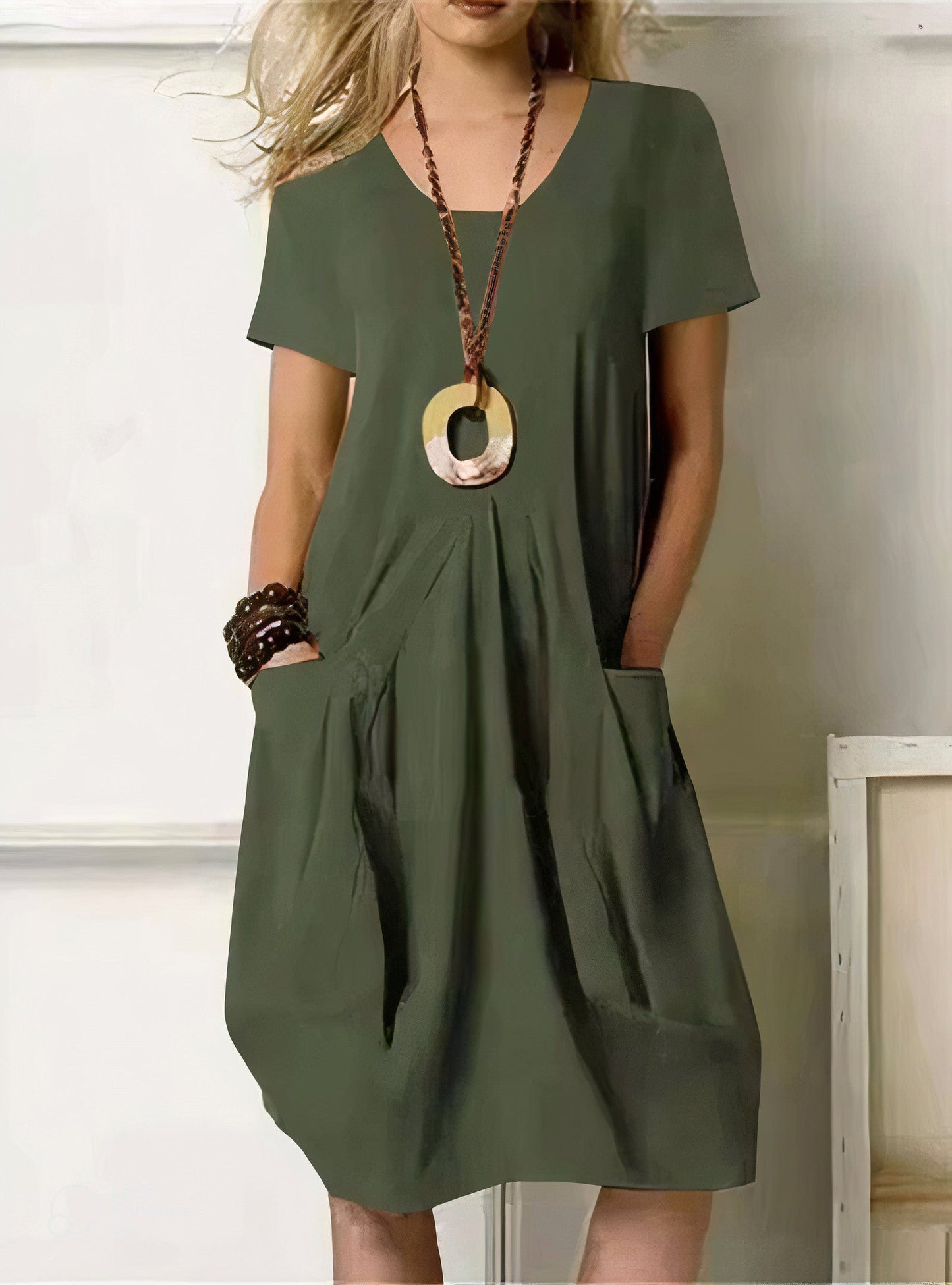 Women's Relaxed Fit Short Sleeve Dress - VibreMode