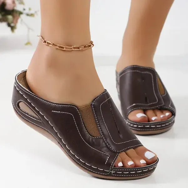 Comfortable Women's Supportive Wedge Sandals
