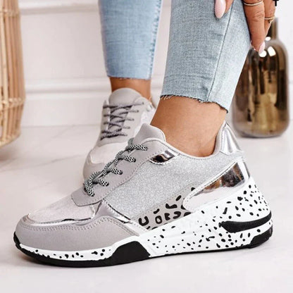 Women's Custom Platform Sneakers - VibreMode