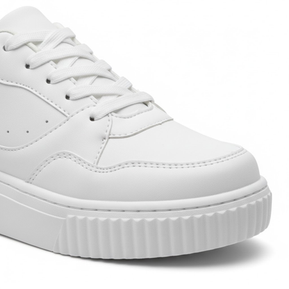 Lightweight Comfortable Women's White Athletic Shoes