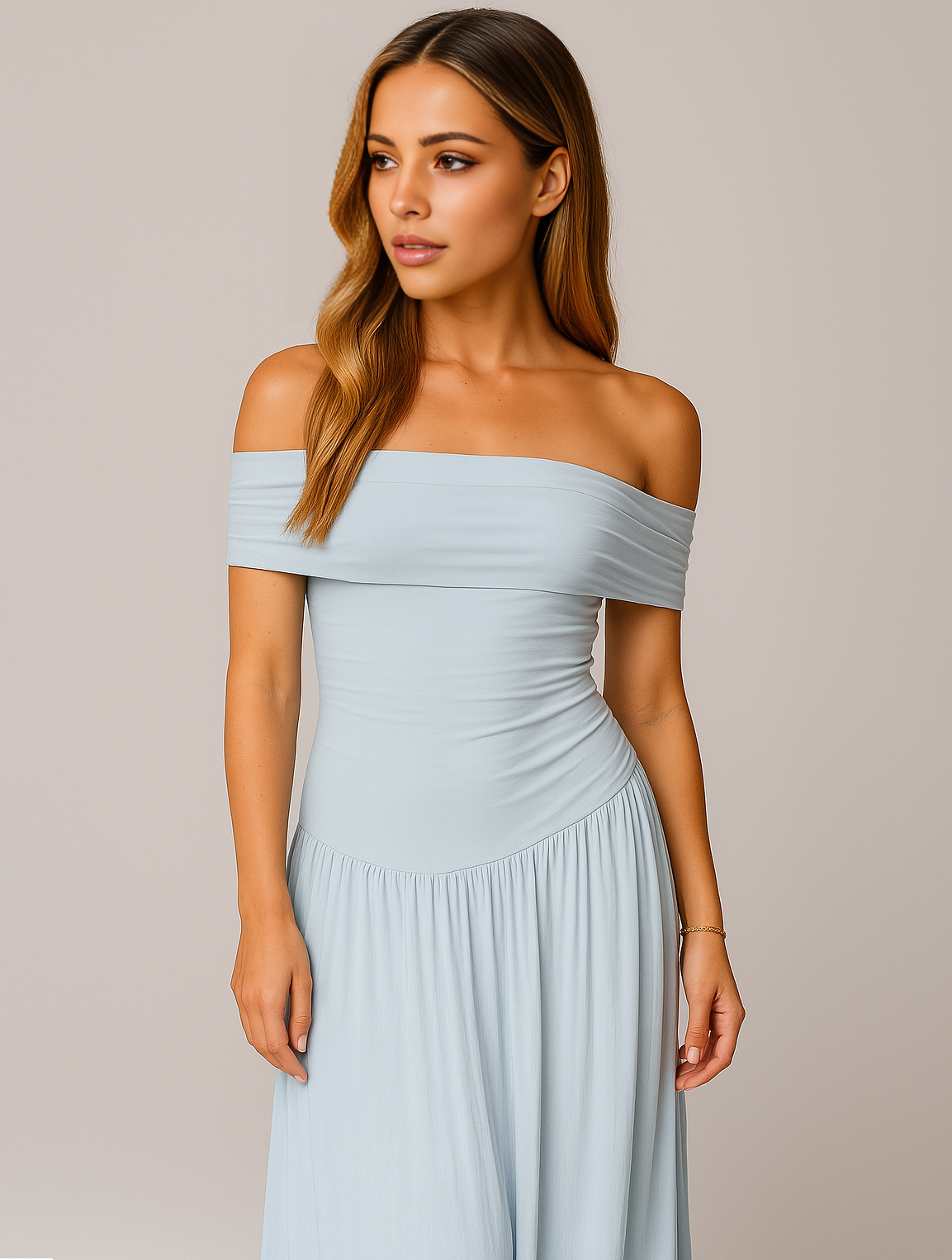 Elegant Ladies Floor Length Pleated Maxi Dress