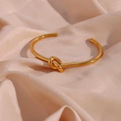 Stylish Dravi Cuff Bracelet