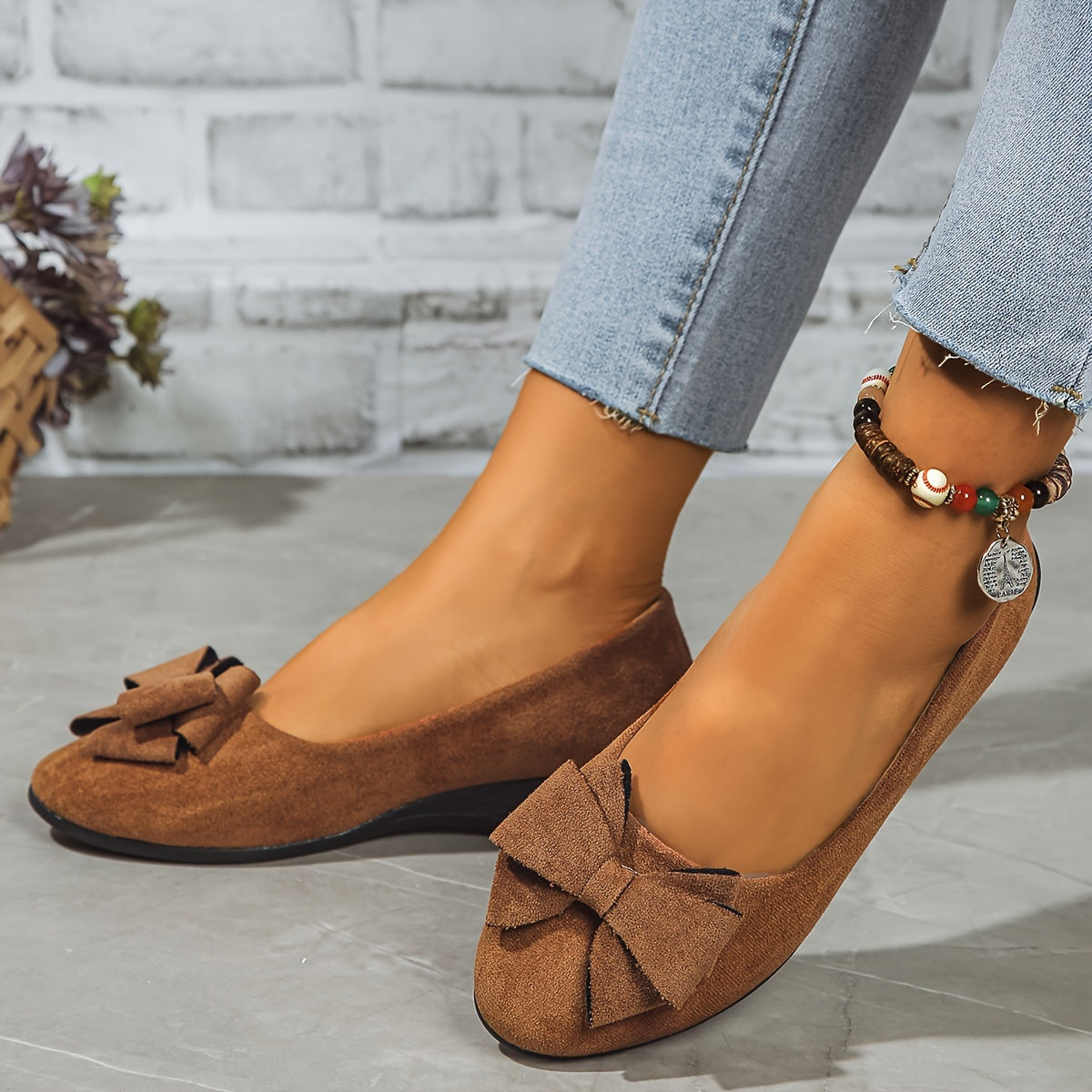Bella Women's Ballet Flats Slip-On Round Toe Bow Detail