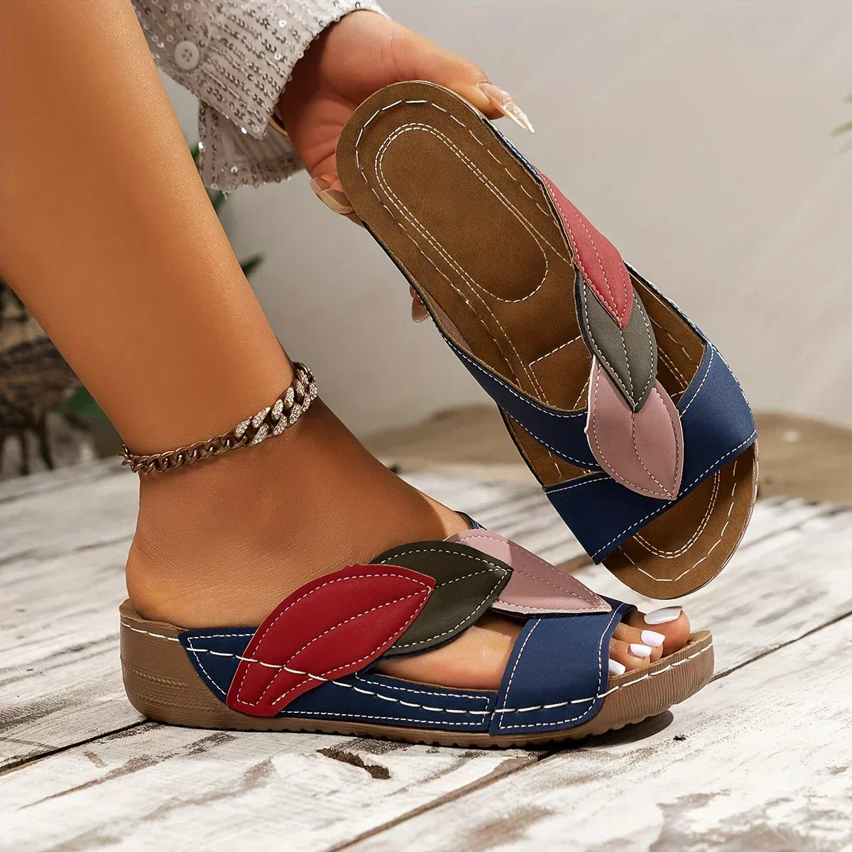 Fashionable Block Heel Open Toe Women's Sandals