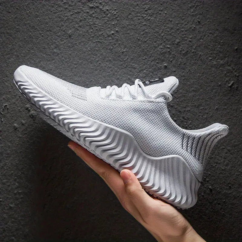 Men's Lightweight Lace-Up Sneakers - VibreMode