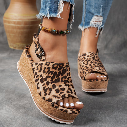 Comfortable Heeled Ankle Strap Sandals - VibreMode