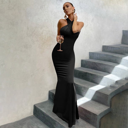 Chic Fishtail Evening Dress with Low Back and Slim Fit - VibreMode
