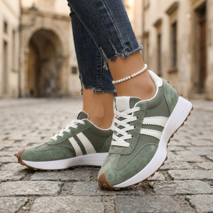 Women’s Retro Running Sneakers Lace Up Casual Sport Shoes