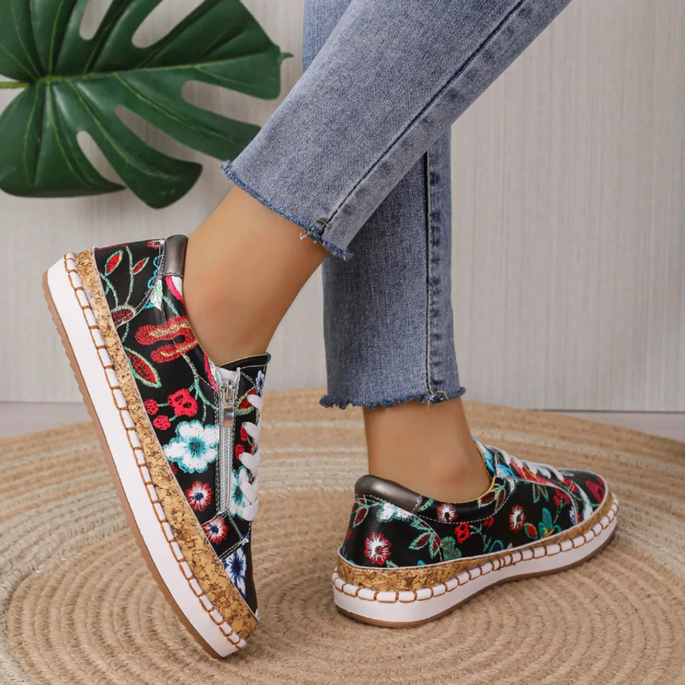 Women's Floral Lace-Up Shoes