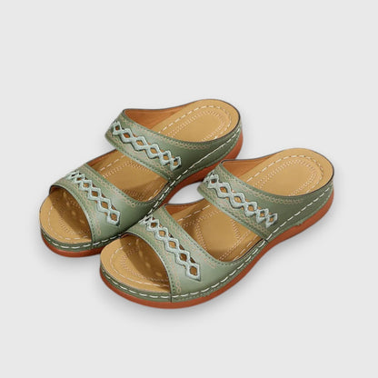 Comfy Women's Wide Width Sandals - VibreMode