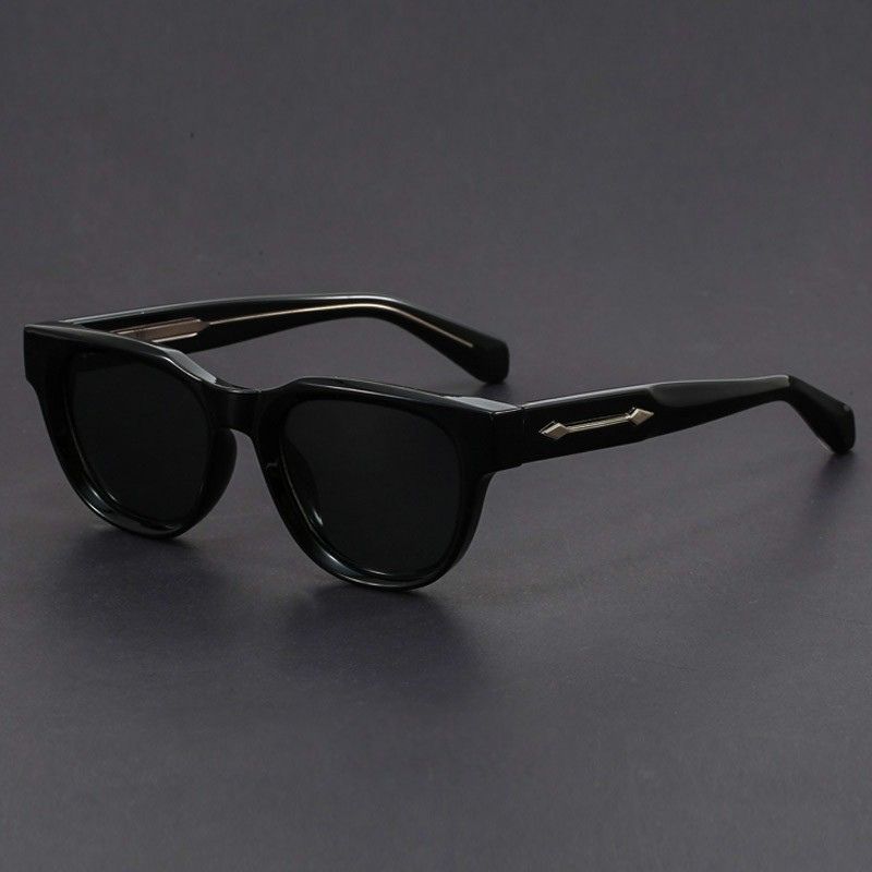 Vintage Style Sunglasses