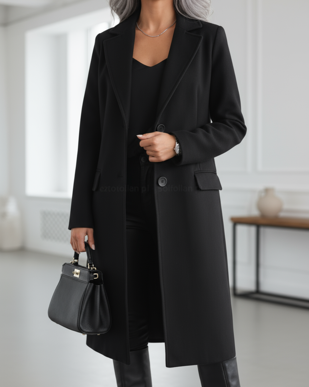 Elegant Women's Long Coat