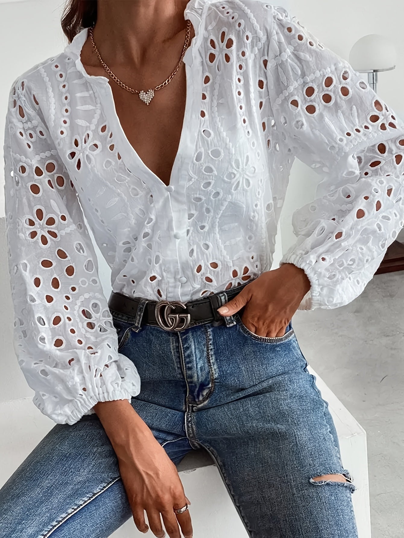 Women's Pretty Floral Button Blouse - VibreMode