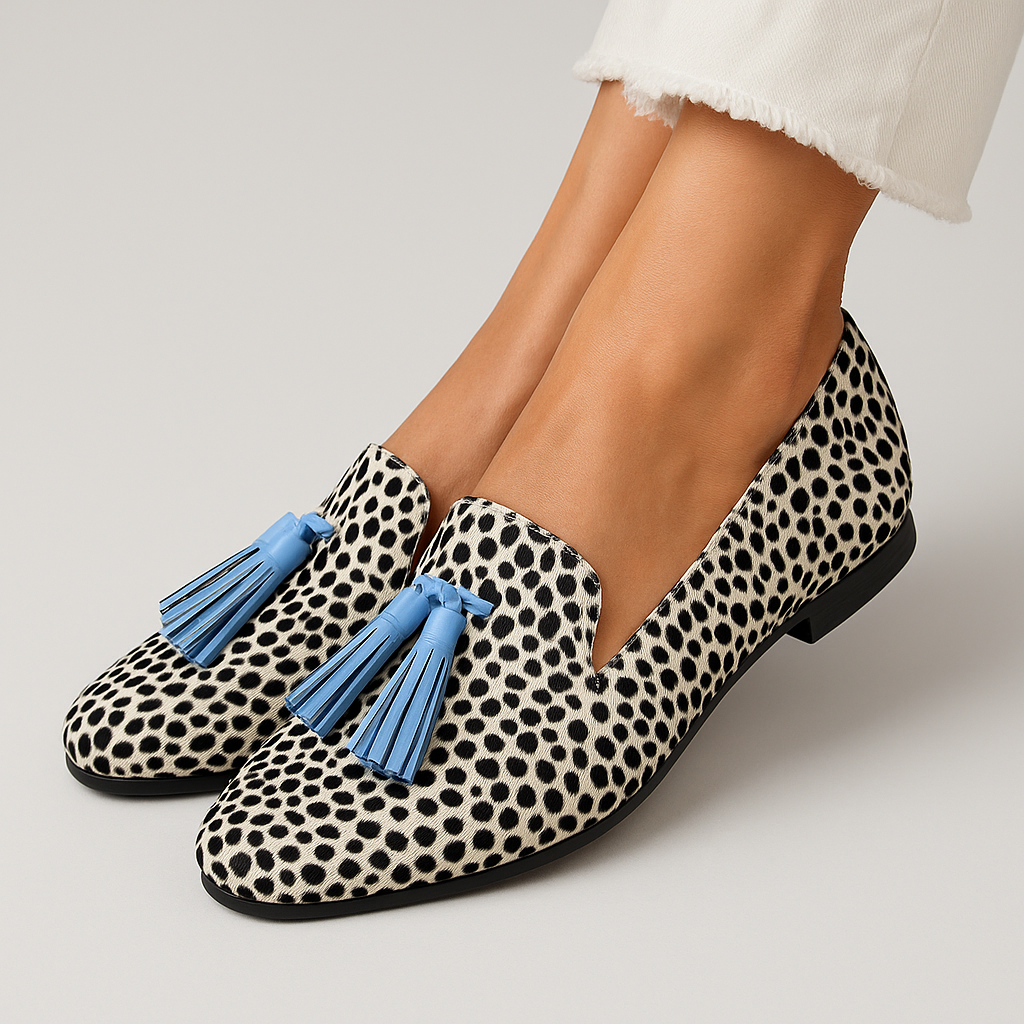 Sleek Slip On Tassel Shoes - VibreMode