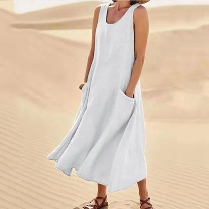 Women's Scoop Neck Dress with Front Pocket