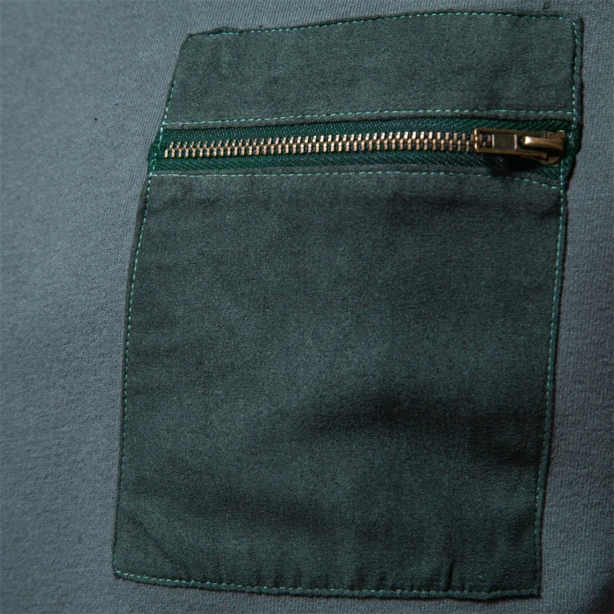 Men's Crew Neck Sweater Chest Pocket