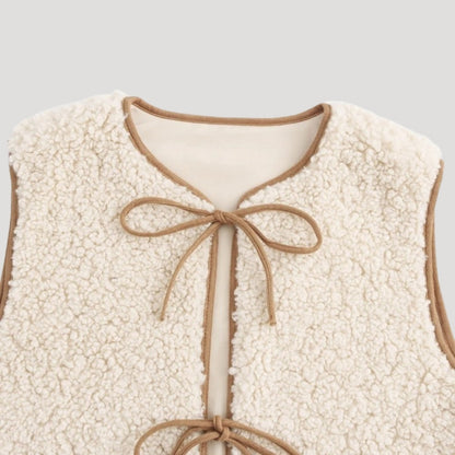 Chic Floral Lace Women's Vest Top