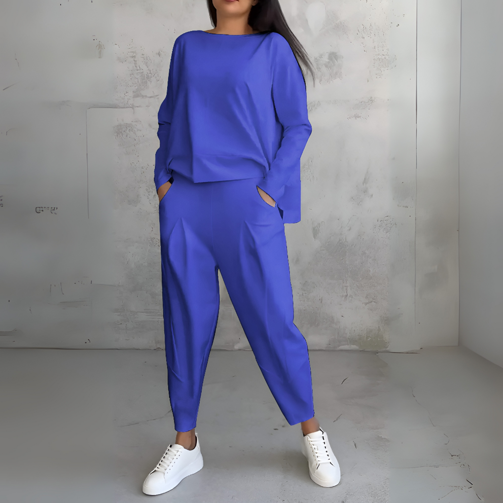 Women's Two Piece Leisure Suit Round Neck Long Sleeves