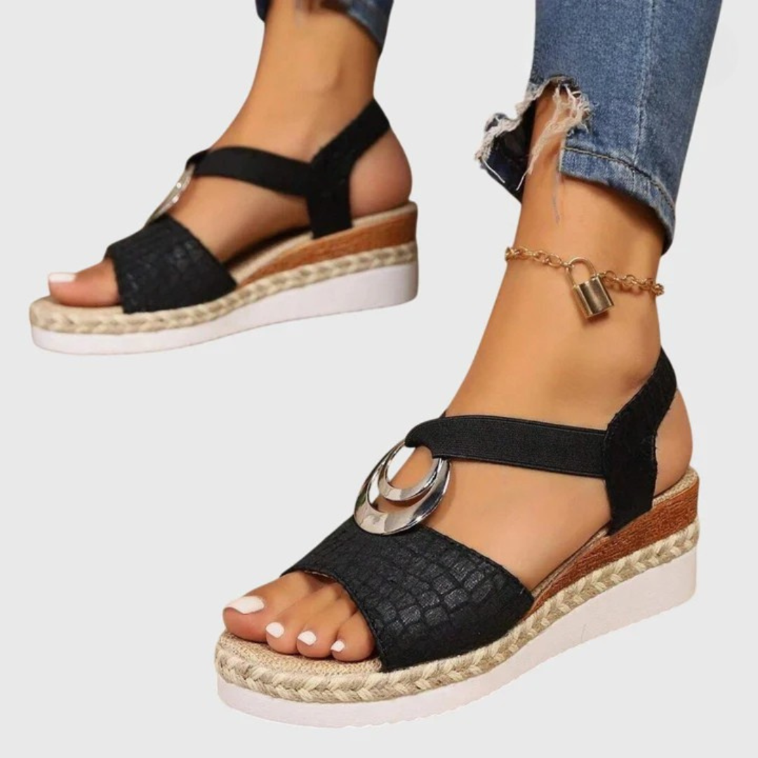 Comfortable Women's Supportive Buckle Sandals