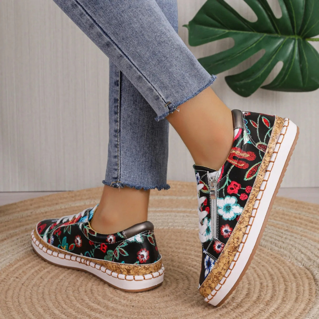 Women's Floral Lace-Up Shoes