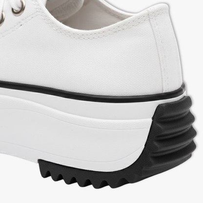 Fashionable Flat Canvas Sneakers for Women