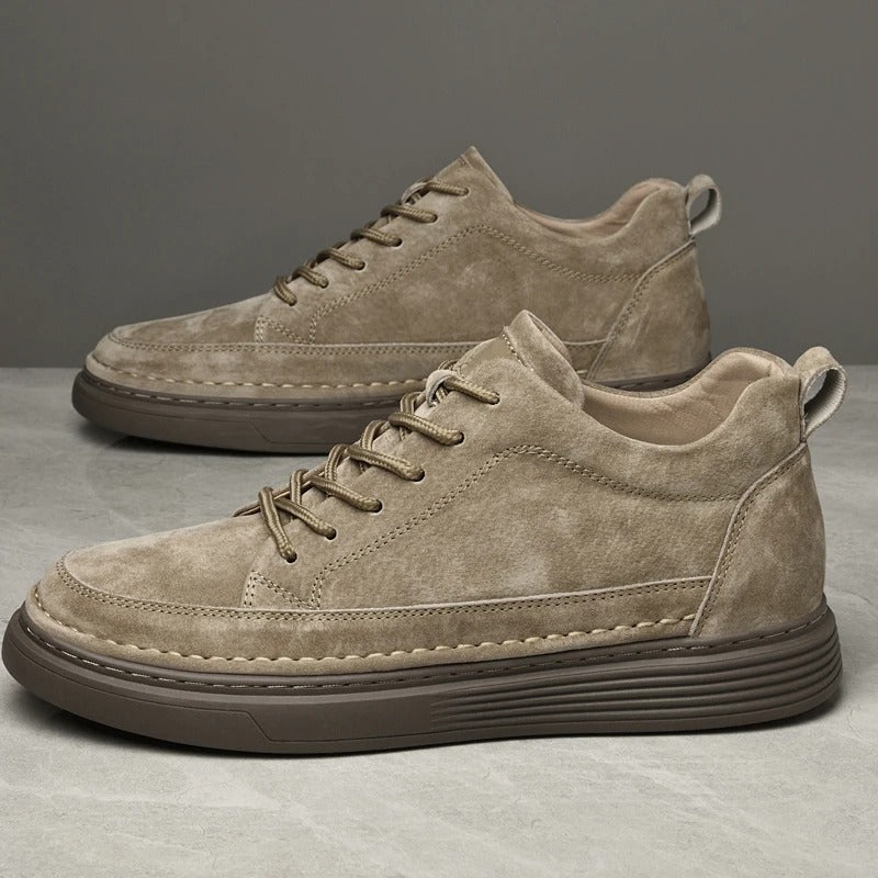 Men's Casual Lace-Up Sneakers Contrast Sole Black