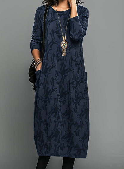 Beautiful Fitted Long-Sleeve Evening Dress