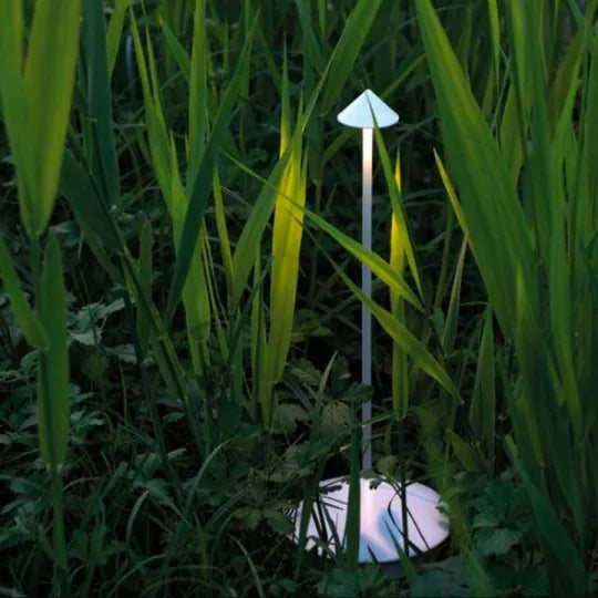 Luma Slim Wireless LED Table Lamp