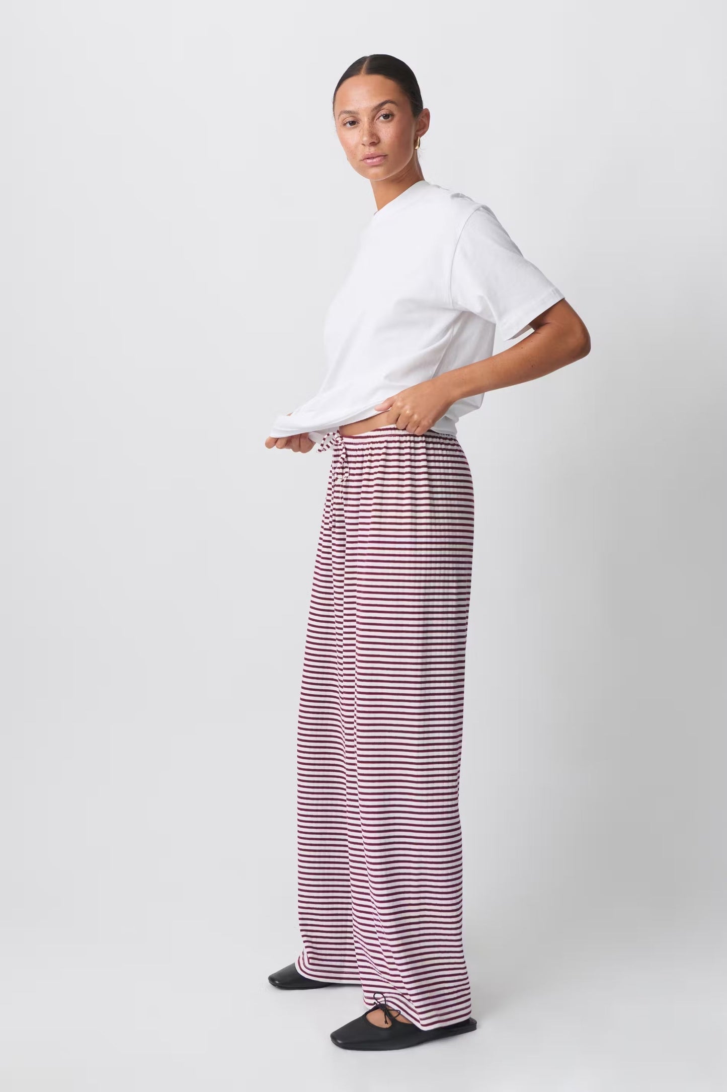 Fashionable Ladies' Floral Wide Leg Pants