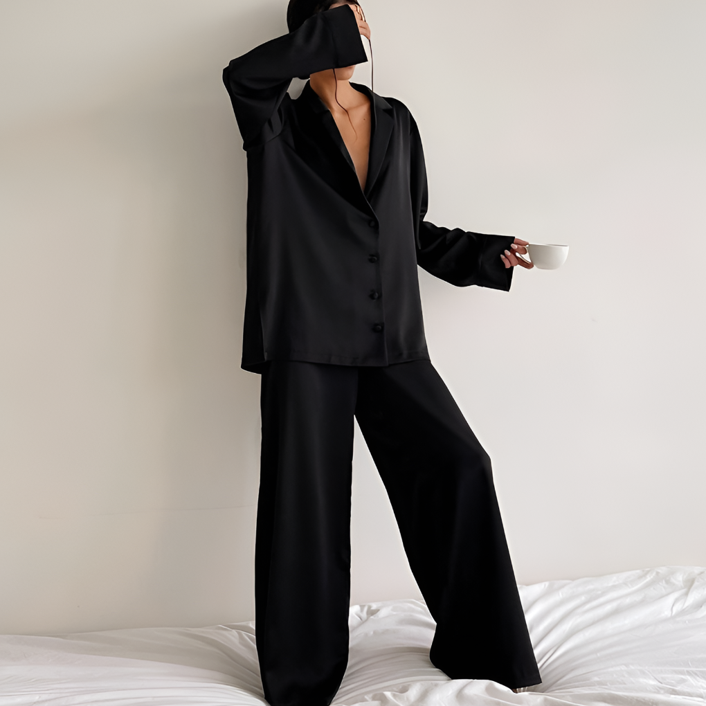 Women's Satin Lounge Pajama Set - VibreMode
