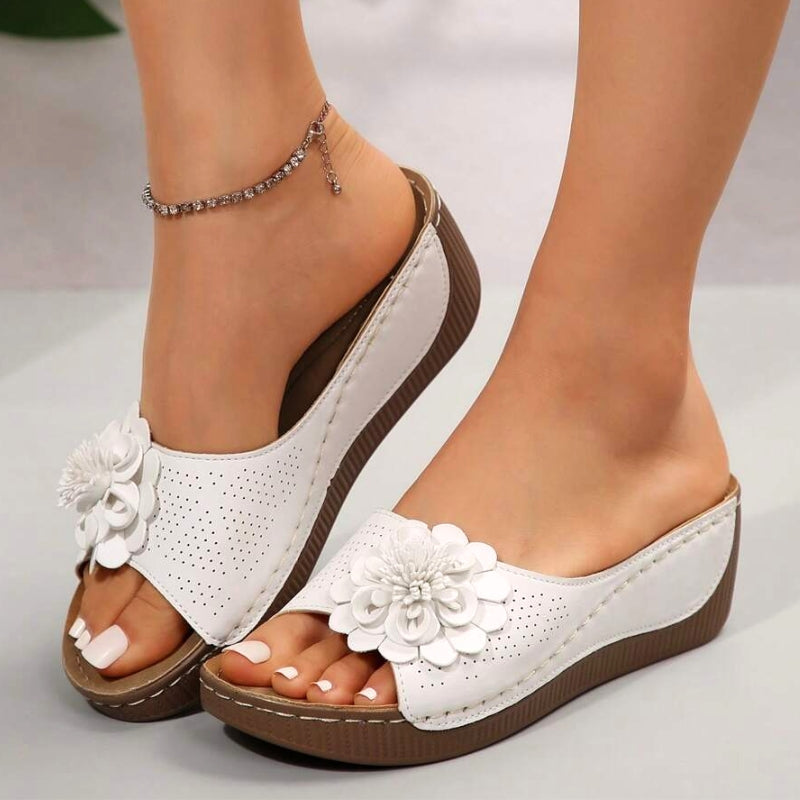 Novera Orthopedic Wedge Sandals - VibreMode