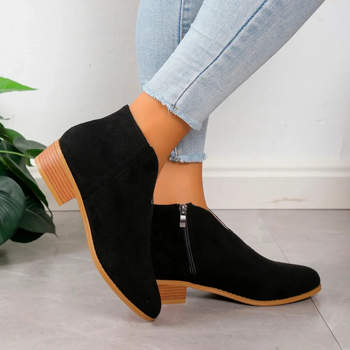 Chic Leopard Ankle Boots for Women with Zip