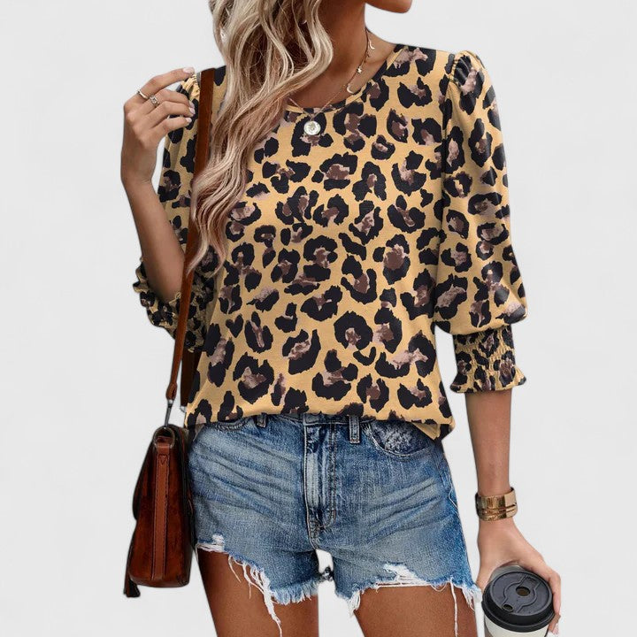 Women's Crew Neck Smocked 3/4 Sleeve