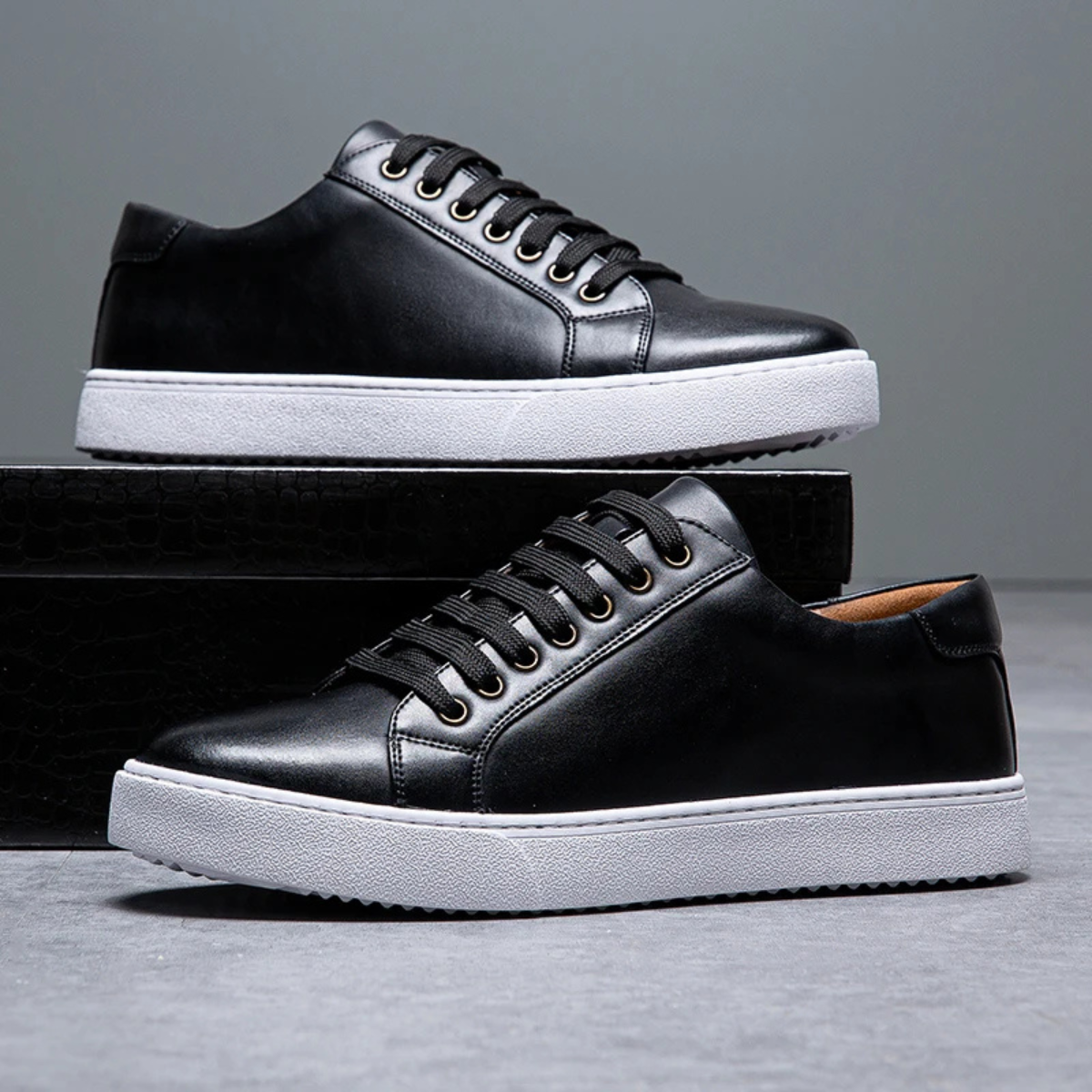 Mens Classic Low Lace Up Shoes Leather