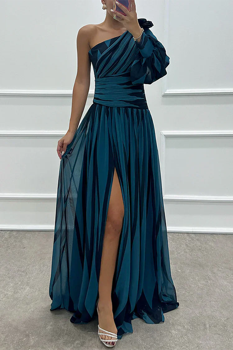 Chic Vertical Striped Off Shoulder Maxi Dress